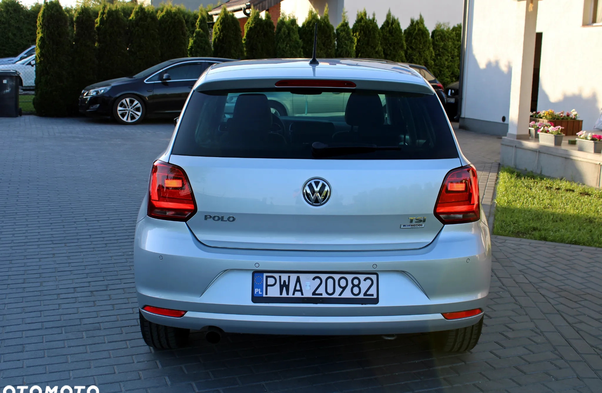 Volkswagen Polo cena 37900 przebieg: 46500, rok produkcji 2014 z Wyszków małe 742